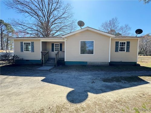 24217 Old Vaughan Rd, Dinwiddie, VA, 23841-3135 | Card Image