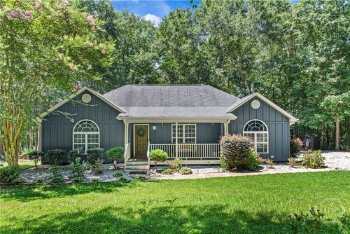 112 Barnes Cir, Commerce, GA, 30530-6916 | Card Image