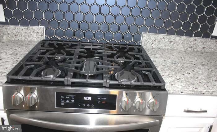Residential Lease in WALDORF 5