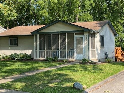 2002 Midvale Ave, Ypsilanti, MI, 48197-4492 | Card Image