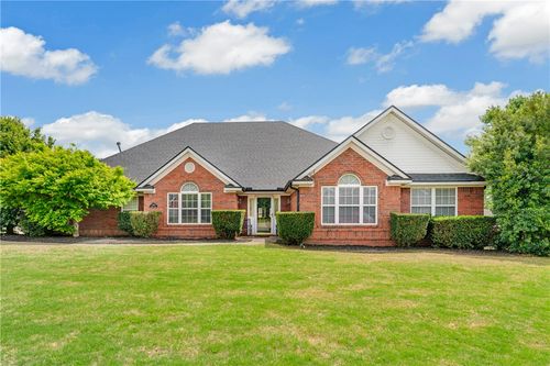 3815 Compton Pl, Springdale, AR, 72762-8228 | Card Image