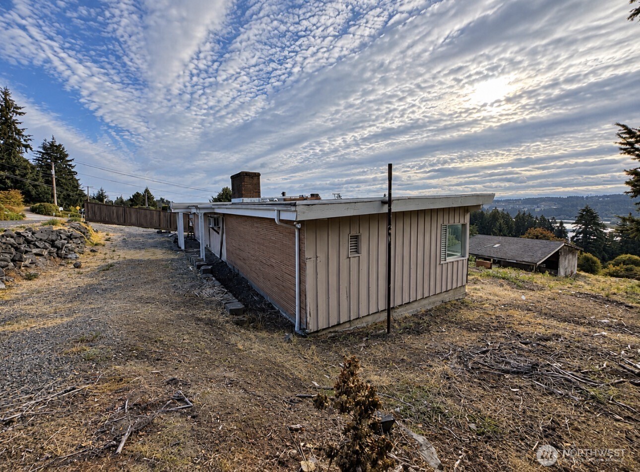 Residential in Edgewood 3