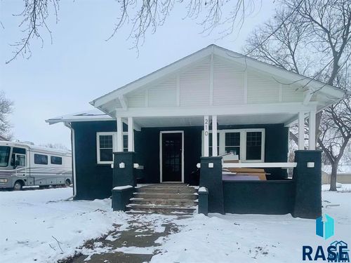 210 S Clark St Street, Viborg, SD, 57070-0000 | Card Image