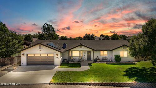 187 Sycamore Vista Dr, Chino Valley, AZ, 86323-6780 | Card Image