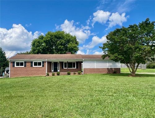 6614 Turnpike Rd, Archdale, NC, 27263-4090 | Card Image