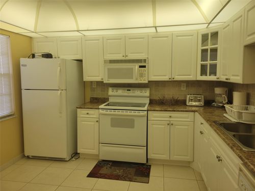 apt-b3-3004 Portofino Isle, Coconut Creek, FL, 33066-1207 | Card Image