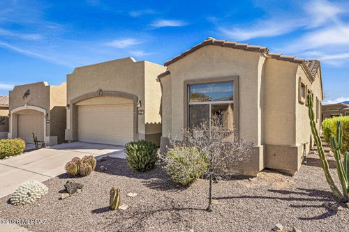 649 W Knotwood St, Green Valley, AZ, 85614-6140 | Card Image