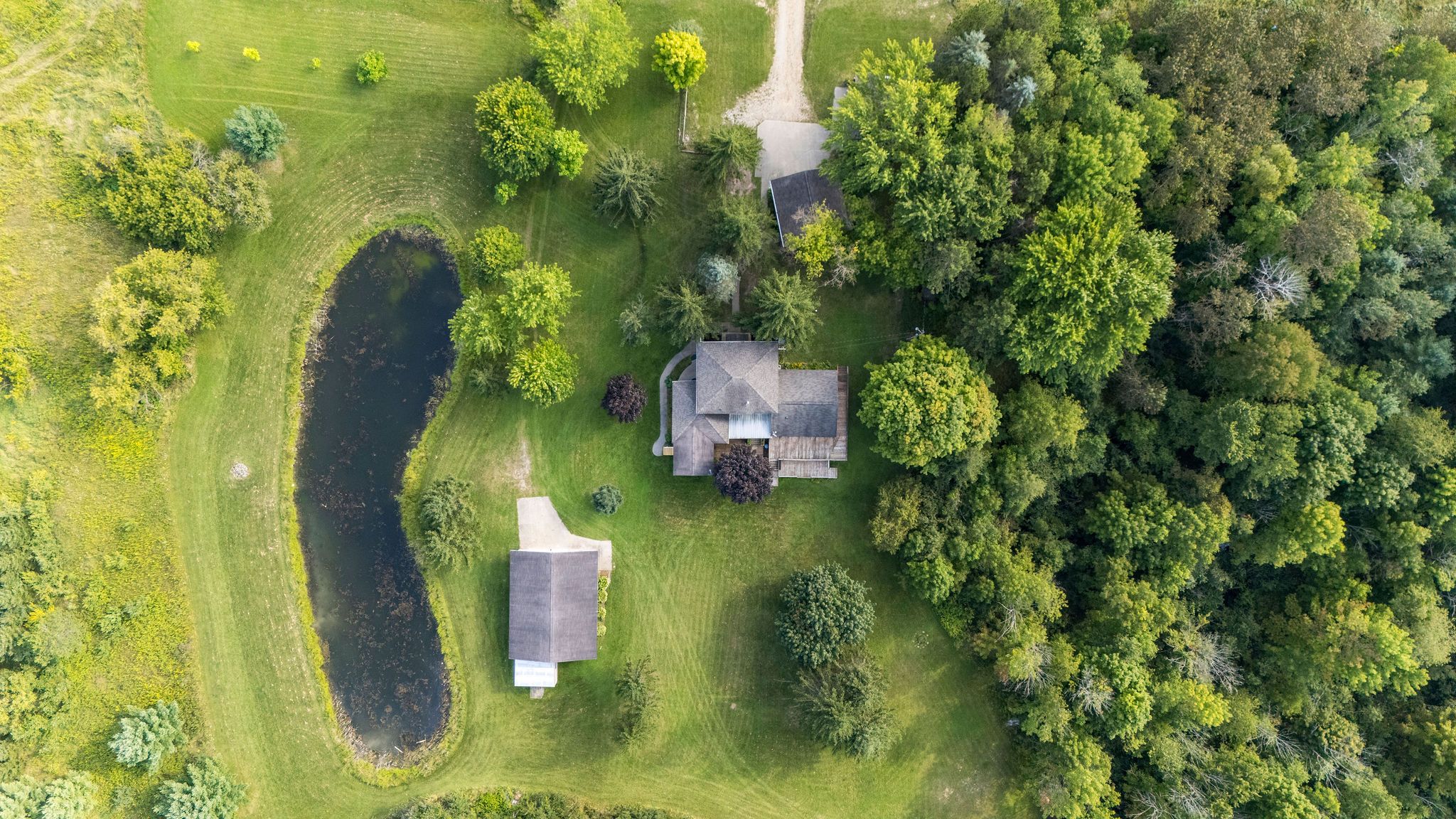 Sugar River Rd, Gladwin, MI 48624