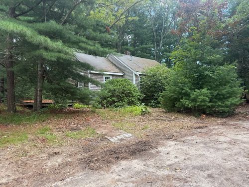 b-1081-B Main St, Cotuit, MA, 02635-3338 | Card Image