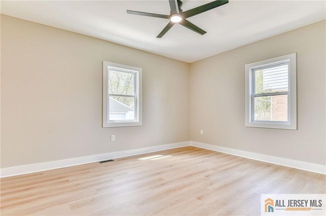 32 Campbell Ave, House other with 5 bedrooms, 3 bathrooms and null parking in Edison NJ | Image 36