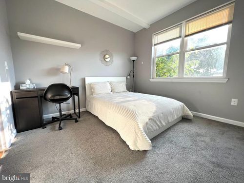 b-514 N 39th St, PHILADELPHIA, PA, 19104-1985 | Card Image