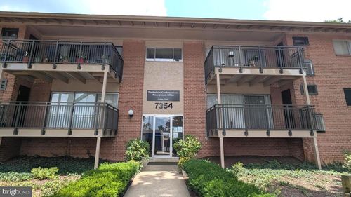 54-7354 Route 29, FALLS CHURCH, VA, 22046-7354 | Card Image