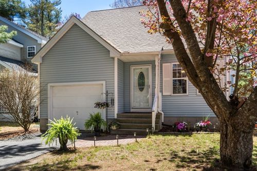 12 Magnolia Ln, Marlborough, MA, 01752-7901 | Card Image