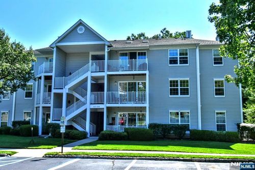 928 Juniper Way, Mahwah, NJ, 07430 | Card Image