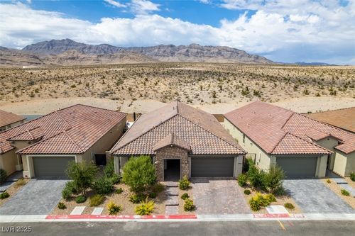 6593 Corsari Ridge St, Las Vegas, NV, 89166-2006 | Card Image
