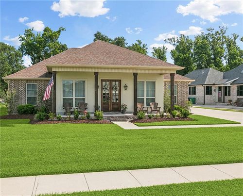 333 Luke Dr, Des Allemands, LA, 70030-3205 | Card Image