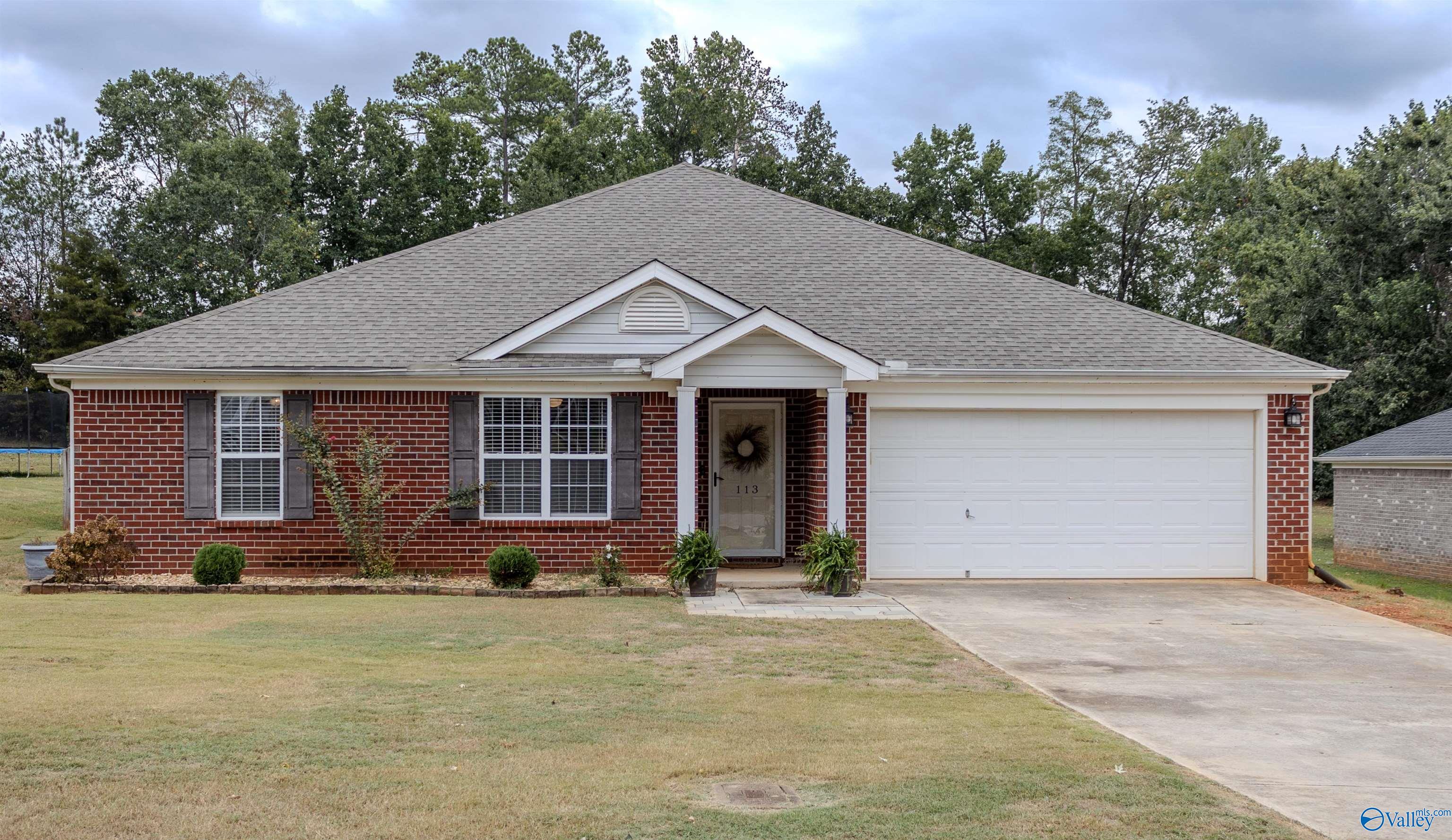 Vandenberg Ln, Harvest, AL 35749