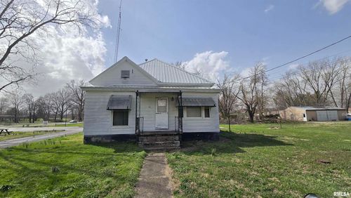 205 S Shaw St, Harrisburg, IL, 62946-1864 | Card Image