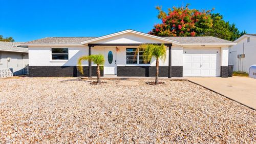 7635 Sue Ellen Dr, PORT RICHEY, FL, 34668-1746 | Card Image