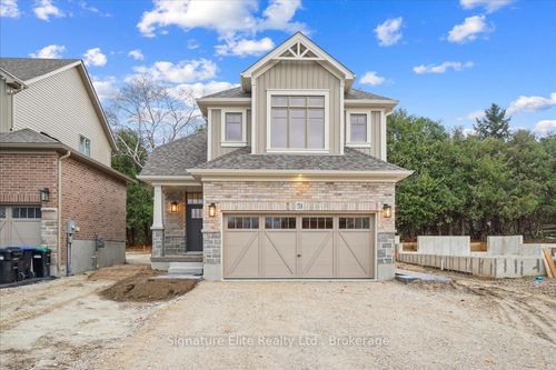 lower-65b Shipley Avenue, Collingwood, ON, L9Y5M7 | Card Image