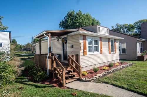 520 E 9th St, Rushville, IN, 46173-1418 | Card Image