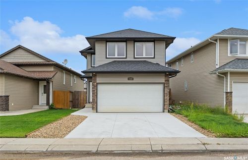 110 Henick Crescent, Saskatoon, SK, S7R0A7 | Card Image