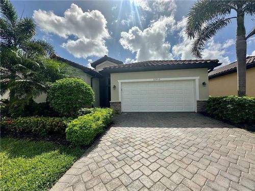 12952 Broomfield Ln, FORT MYERS, FL, 33913-2635 | Card Image