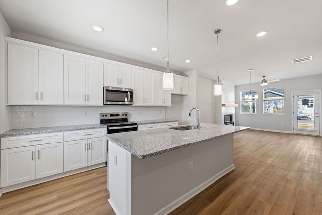 Unit 33 Grove Loop, Townhouse with 2 bedrooms, 2 bathrooms and null parking in Blue Ridge GA | Image 22