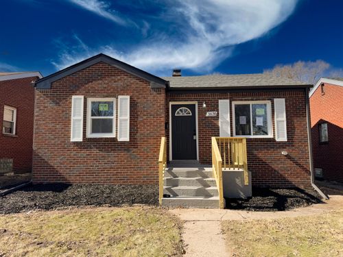 3636 Lincoln St, Gary, IN, 46408-1652 | Card Image