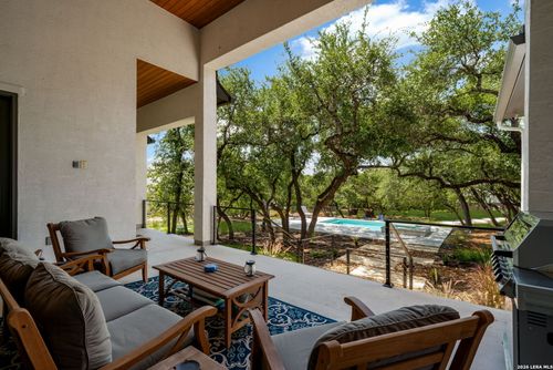 720 Johanna Ridge Rd, Bulverde, TX, 78163-2600 | Card Image