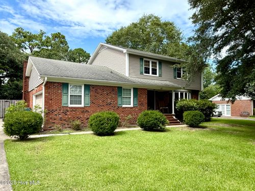 217 Devonshire Ln, Wilmington, NC, 28409-8112 | Card Image