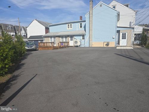 103 Market St, PORT CARBON, PA, 17965-1317 | Card Image