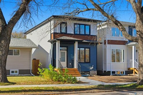 1914 Herman Ave, Saskatoon, SK, S7M0M8 | Card Image