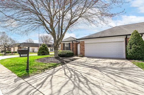 8528 Quail Hollow Rd, Indianapolis, IN, 46260-2209 | Card Image