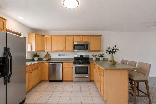 5b-2743 Cranberry Hwy, Wareham, MA, 02571-1069 | Card Image