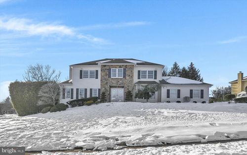 1025 Denston Dr, AMBLER, PA, 19002-4038 | Card Image