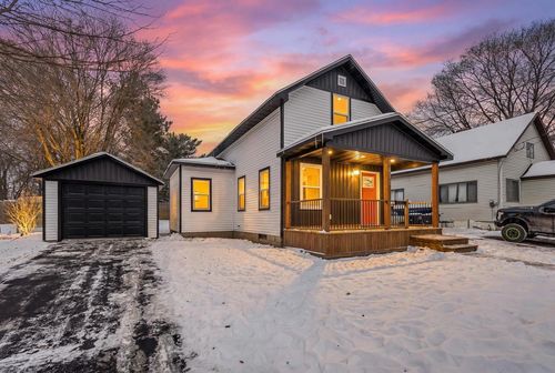 317 E Richmond Street, Shawano, WI, 54166 | Card Image