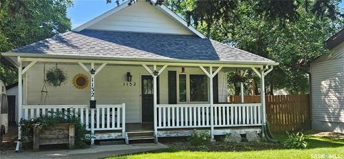 1132 Sidney St E, Swift Current, SK, S9H1T9 | Card Image