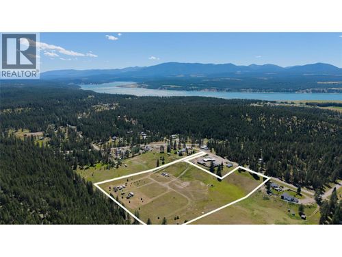 3680 Sweet Road, Baynes Lake, BC, V0B1T4 | Card Image