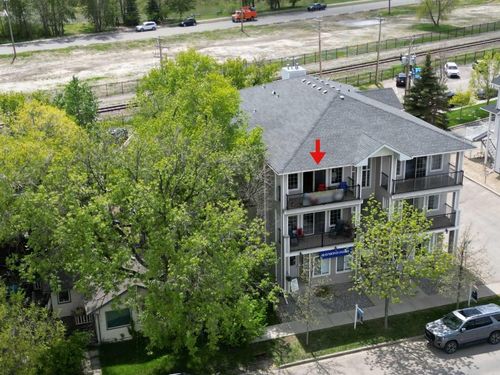 303-29 N Railway Street, Okotoks, AB, T1S1J3 | Card Image