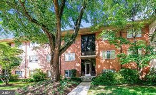 apt-401-10404 Rockville Pike, ROCKVILLE, MD, 20852-3320 | Card Image