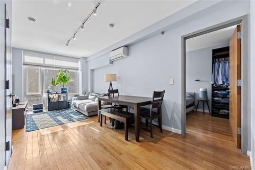 apt-3c-95 65th Rd, Rego Park, NY, 11374-4189 | Card Image