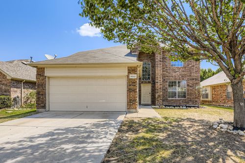 8012 Wyoming Dr, Fort Worth, TX, 76131-4565 | Card Image