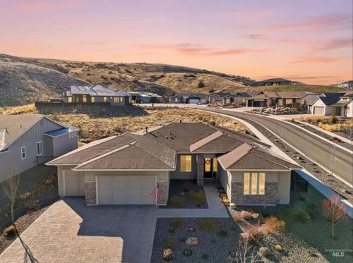 18051 N Burnt Car Pl, Boise, ID, 83714-9651 | Card Image