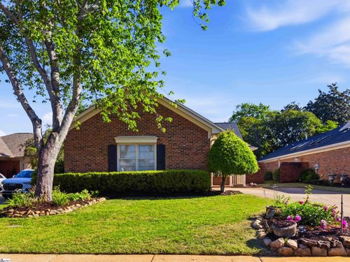 4 Parkins Pl, Greenville, SC, 29607-3748 | Card Image