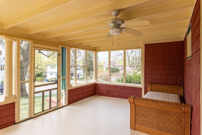 611 High St, House other with 5 bedrooms, 4 bathrooms and null parking in Port Jefferson NY | Image 14