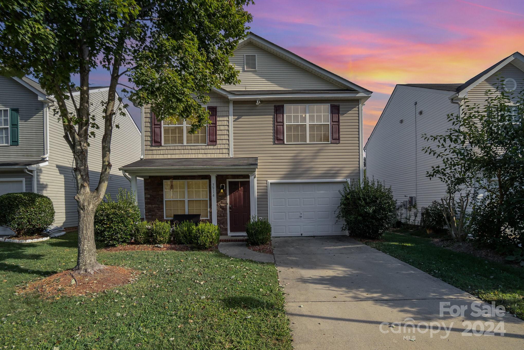 Damask Dr, Charlotte, NC 28206