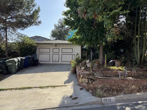 1312 Portola Ave, Spring Valley, CA, 91977-4522 | Card Image