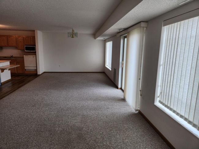 Dining Area | Image 8