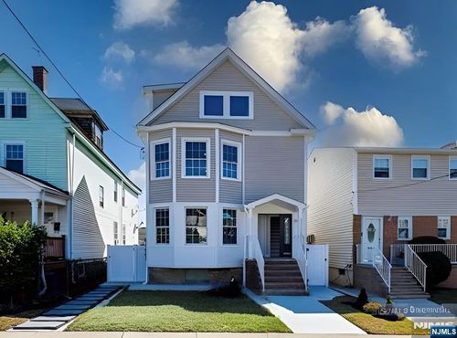 378 Forest St, Kearny, NJ, 07032-3533 | Card Image